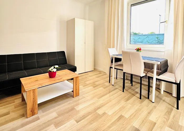 Affordable In A With Garden Near Danube For Long Apartment *