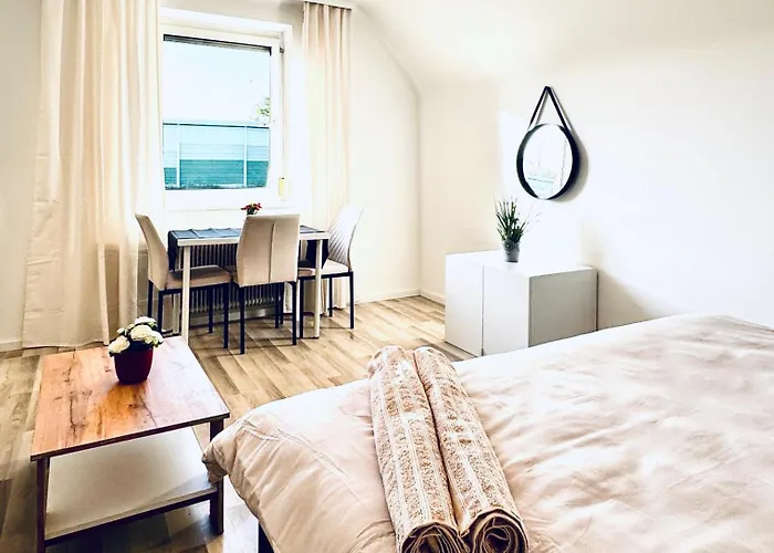 Affordable In A With Garden Near Danube For Long Apartment *