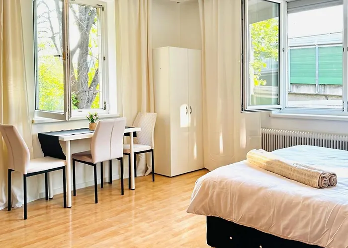 Apartment Affordable In A With Garden Near Danube For Long *