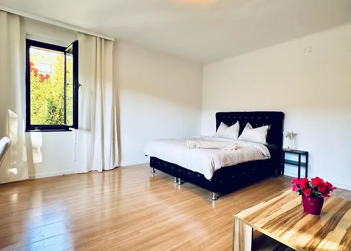 Affordable In A With Garden Near Danube For Long