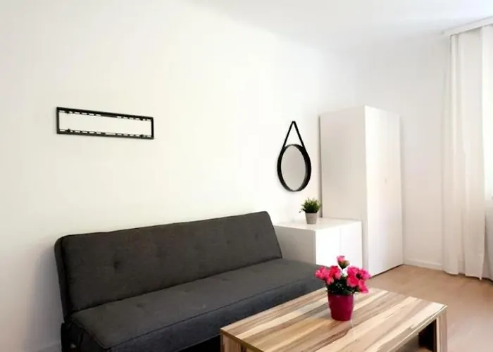 Affordable In A With Garden Near Danube For Long Apartment Wien