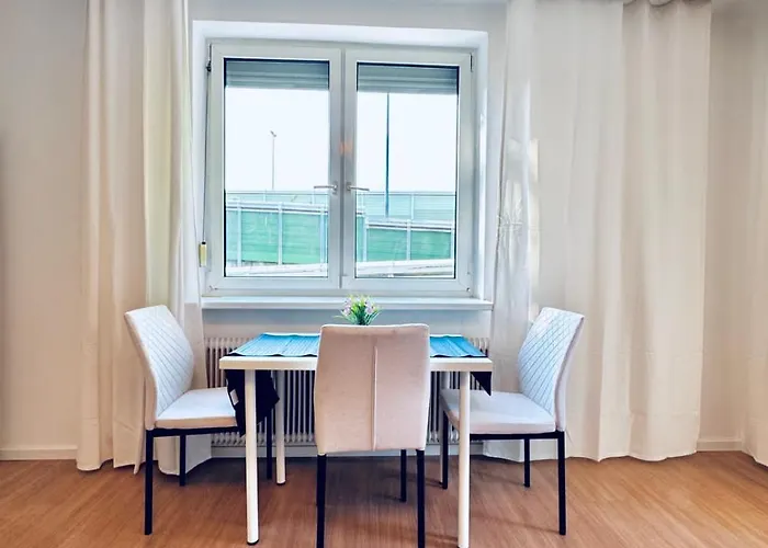 Apartment Affordable In A With Garden Near Danube For Long *