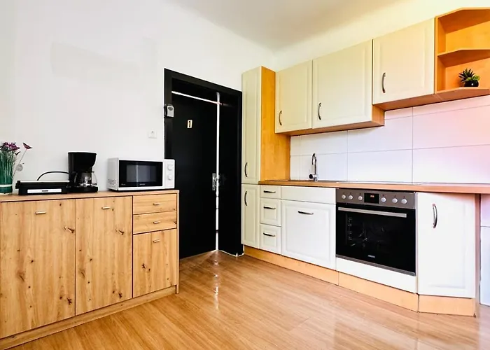 Affordable In A With Garden Near Danube For Long * Wien