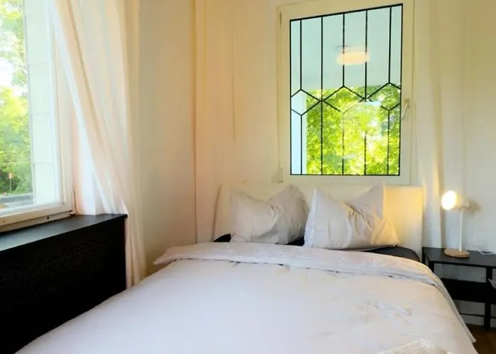 Apartment Affordable In A With Garden Near Danube For Long *