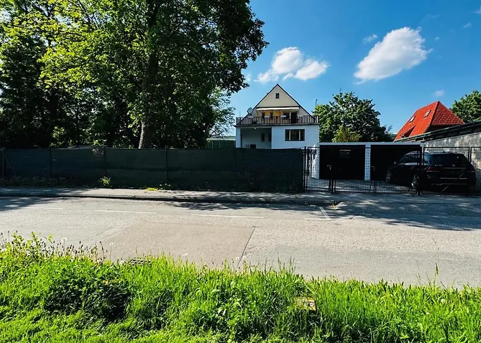 Apartment Affordable In A With Garden Near Danube For Long Wien